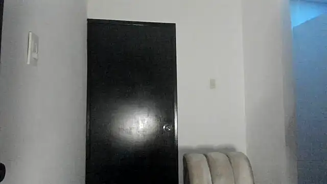 ThiagoLugo online show from May 20, 2026, 3:58 am