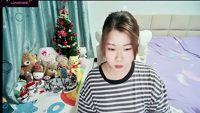 Onlyxixi online show from February 22, 2026, 12:07 pm