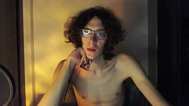 LovesomeCookie online show from May 18, 2026, 7:51 pm