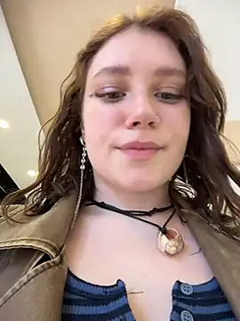 lucy-joy online show from March 19, 2026, 9:20 am