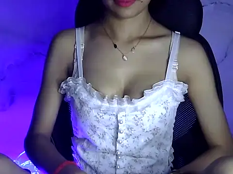 Shizuka 11 online show from September 19, 2025, 11:03 am