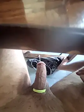 Mahmut4848 online show from April 19, 2026, 5:41 am