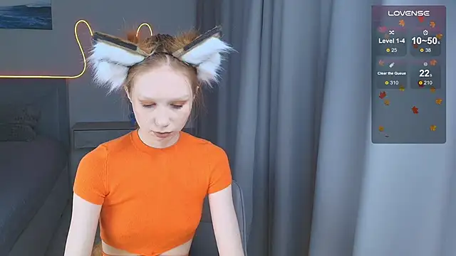 Snapshot of FoxyMira chatting on November 14, 2025, 1:15 pm FoxyMira online show from November 14, 2025, 1:15 pm