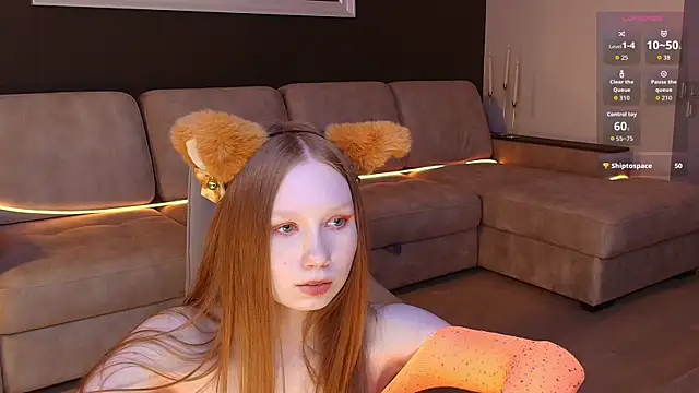 FoxyMira online show from April 11, 2026, 6:55 pm