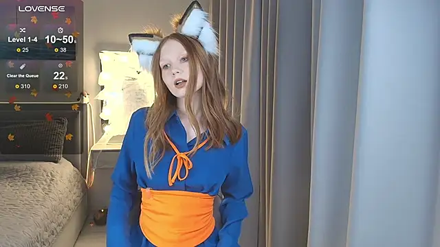 Snapshot of FoxyMira chatting on October 29, 2025, 1:32 pm FoxyMira online show from October 29, 2025, 1:32 pm