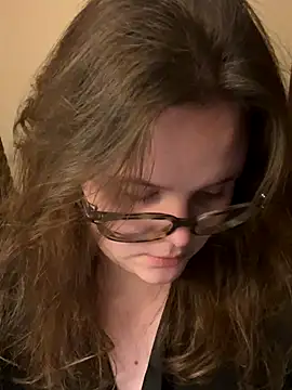 Snapshot of MariaMirabella chatting on November 11, 2025, 7:19 pm MariaMirabella online show from November 11, 2025, 7:19 pm