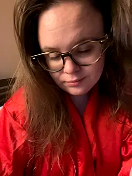 Snapshot of MariaMirabella chatting on November 2, 2025, 9:31 pm MariaMirabella online show from November 2, 2025, 9:31 pm