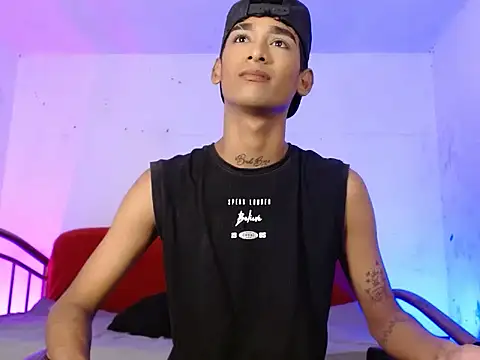 Snapshot of gabo_hotboy chatting on March 21, 2026, 7:09 am gabo hotboy online show from March 21, 2026, 7:09 am