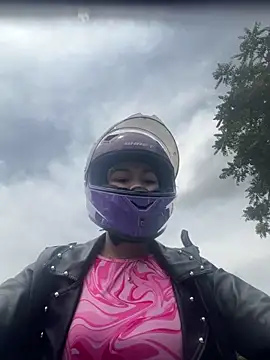 Camilla Miller01 online show from March 3, 2026, 6:04 pm