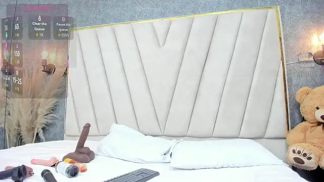 Snapshot of AmyStar1 chatting on February 9, 2026, 9:24 pm AmyStar1 online show from February 9, 2026, 9:24 pm