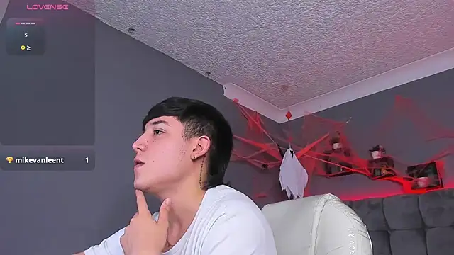 Ares di martin online show from October 23, 2025, 4:11 am