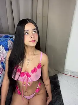 Dulcekitty   online show from May 22, 2026, 10:24 am