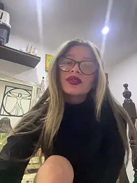 Snapshot of KoraSweett chatting on February 13, 2026, 8:09 pm KoraSweett online show from February 13, 2026, 8:09 pm