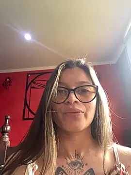 KoraSweett online show from November 24, 2025, 6:30 pm