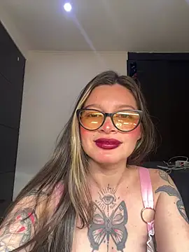 Snapshot of KoraSweett chatting on January 17, 2026, 6:00 pm KoraSweett online show from January 17, 2026, 6:00 pm