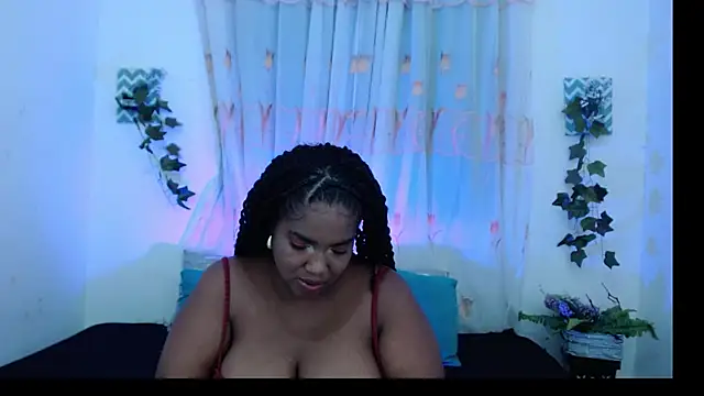 SamaraArtiaga1 online show from November 13, 2025, 1:31 am