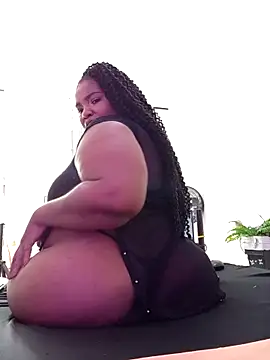 Snapshot of SamaraArtiaga1 chatting on October 7, 2025, 1:12 pm SamaraArtiaga1 online show from October 7, 2025, 1:12 pm