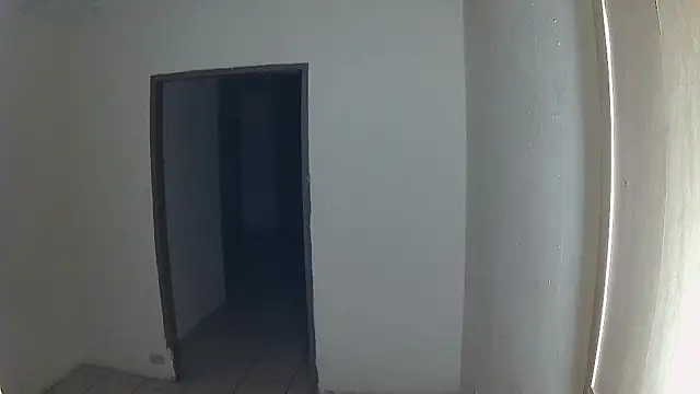 Snapshot of BlondZilla chatting on October 27, 2025, 8:15 am BlondZilla online show from October 27, 2025, 8:15 am