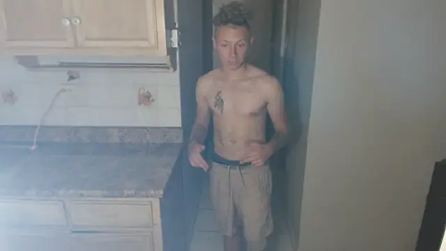 Snapshot of BlondZilla chatting on November 8, 2025, 7:12 am BlondZilla online show from November 8, 2025, 7:12 am