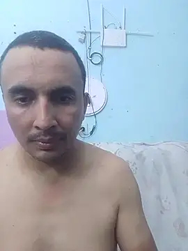 Snapshot of miroqui143 chatting on January 31, 2026, 11:03 pm miroqui143 online show from January 31, 2026, 11:03 pm