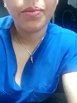 Yanis Ariel12 online show from November 11, 2025, 12:55 pm