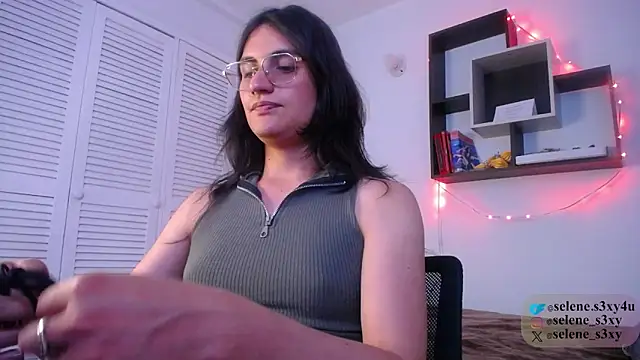 selene s3x online show from December 20, 2025, 11:07 pm