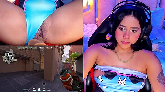 Snapshot of Gina_Kurt chatting on October 9, 2025, 1:50 am Gina Kurt online show from October 9, 2025, 1:50 am