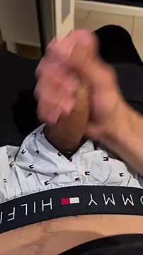 Snapshot of Big-Throbbin chatting on September 10, 2025, 4:33 am Big-Throbbin online show from September 10, 2025, 4:33 am