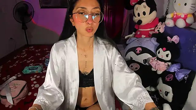 Snapshot of Anais_lux chatting on July 8, 2026, 10:54 pm Anais lux online show from July 8, 2026, 10:54 pm