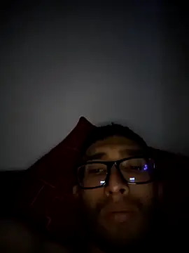 Snapshot of Duvanelnari chatting on June 15, 2026, 12:33 am Duvanelnari online show from June 15, 2026, 12:33 am