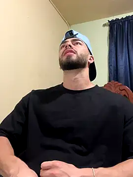 MaxDell online show from November 23, 2025, 1:04 am