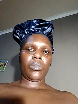 Snapshot of khetyvile chatting on November 17, 2025, 8:13 pm khetyvile online show from November 17, 2025, 8:13 pm