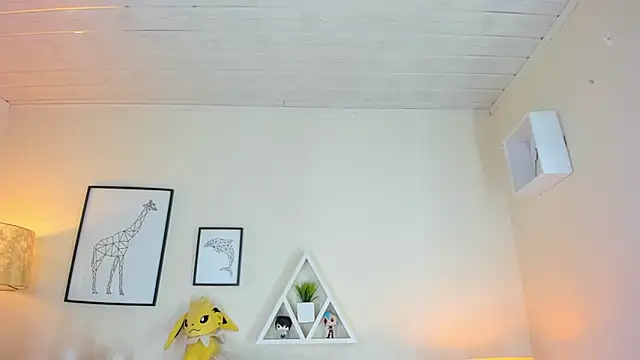 Snapshot of LusyKitty chatting on December 4, 2025, 3:22 pm LusyKitty online show from December 4, 2025, 3:22 pm