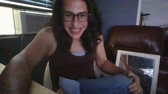 Snapshot of mayra_mayhem chatting on September 12, 2025, 6:18 pm mayra mayhem online show from September 12, 2025, 6:18 pm