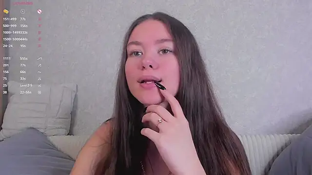 Snapshot of WiloneBoardley chatting on December 2, 2025, 2:45 am WiloneBoardley online show from December 2, 2025, 2:45 am