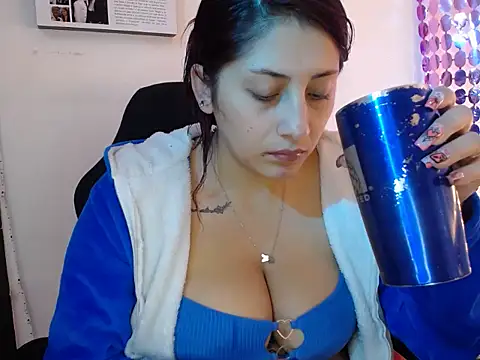 Nicol V online show from October 24, 2025, 4:11 am