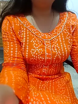 Snapshot of roshni_agrawal0 chatting on November 1, 2025, 5:51 pm roshni agrawal0 online show from November 1, 2025, 5:51 pm