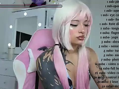 hillsdandarkie 44 online show from October 27, 2025, 11:38 pm