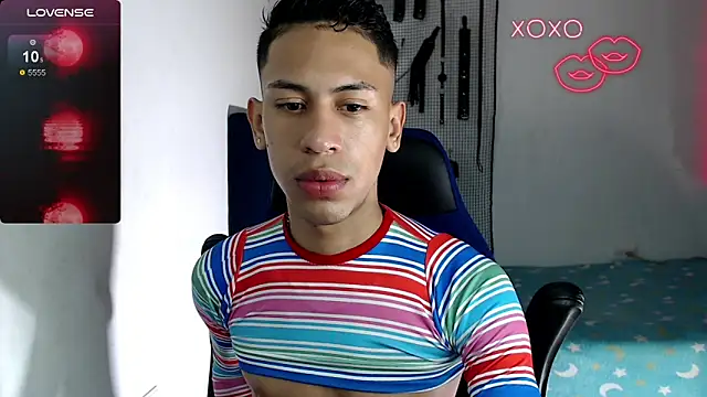 Snapshot of dylan_apol0 chatting on October 19, 2025, 7:38 pm dylan apol0 online show from October 19, 2025, 7:38 pm