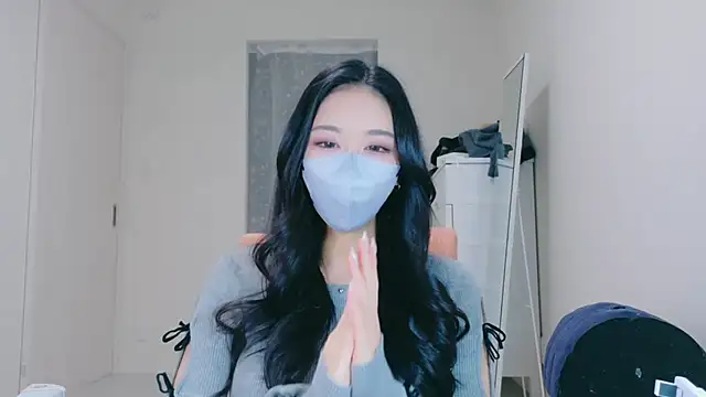 ramuchan desu online show from March 9, 2026, 11:52 pm