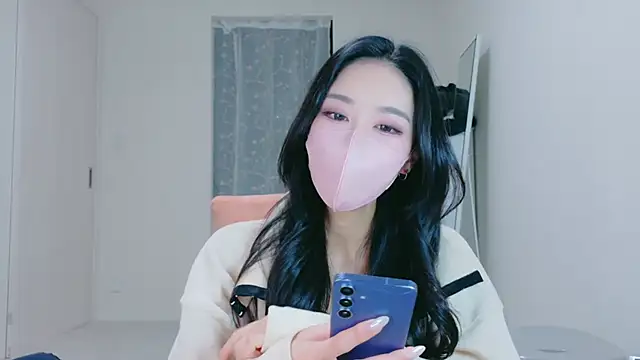 ramuchan desu online show from April 1, 2026, 12:13 am