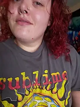 Snapshot of nuttiebuddy1 chatting on September 13, 2025, 5:02 pm nuttiebuddy1 online show from September 13, 2025, 5:02 pm