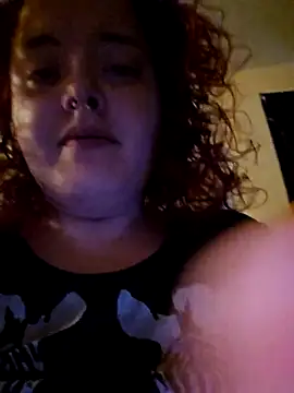 nuttiebuddy1 online show from March 4, 2026, 6:54 am