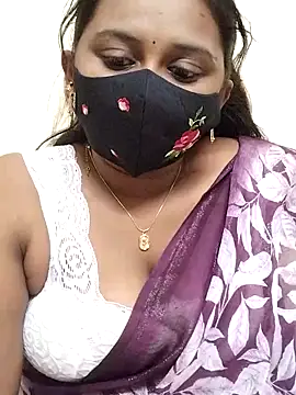 Pavani-Sexy online show from December 19, 2025, 5:37 pm