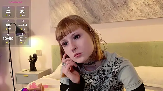 MilkMeSoftly online show from April 12, 2026, 8:50 am