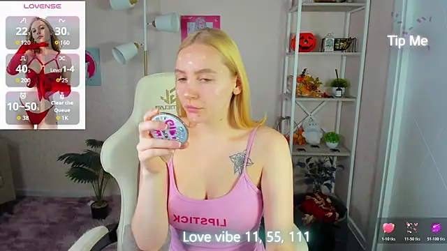 Snapshot of Anna_Chelsea chatting on November 28, 2025, 12:44 am Anna Chelsea online show from November 28, 2025, 12:44 am