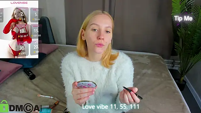 Snapshot of Anna_Chelsea chatting on November 25, 2025, 12:22 am Anna Chelsea online show from November 25, 2025, 12:22 am