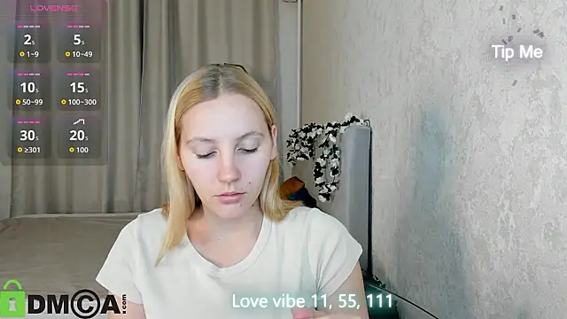 Snapshot of Anna_Chelsea chatting on February 3, 2026, 1:05 am Anna Chelsea online show from February 3, 2026, 1:05 am