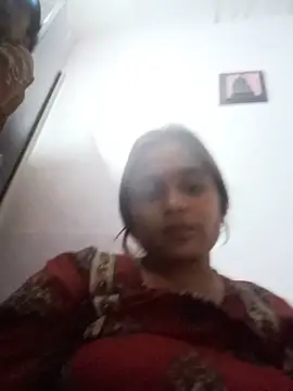 Snapshot of Trisha_71 chatting on May 15, 2026, 9:07 am Trisha 71 online show from May 15, 2026, 9:07 am