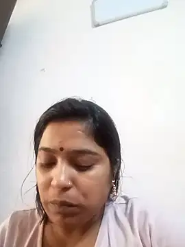 Snapshot of Trisha_71 chatting on October 25, 2025, 4:55 am Trisha 71 online show from October 25, 2025, 4:55 am